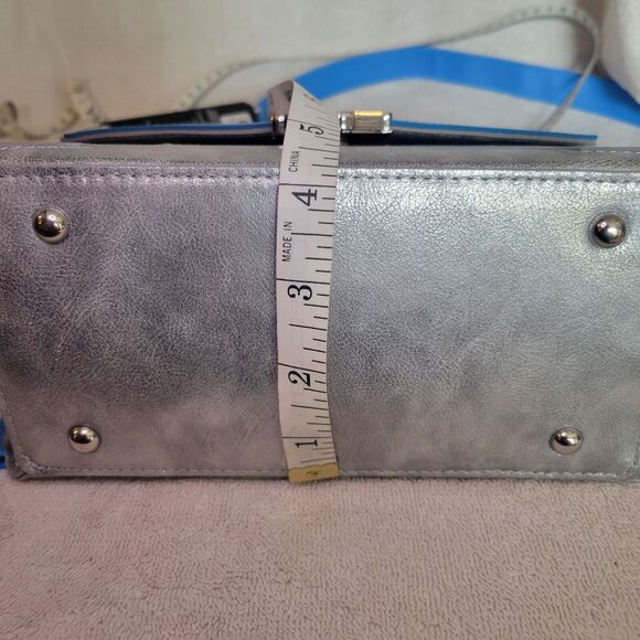 Loungefly Star Wars Cross Body Bag Purse Jango Fett Chain Strap Silver Blue NWT - Picture 9 of 9